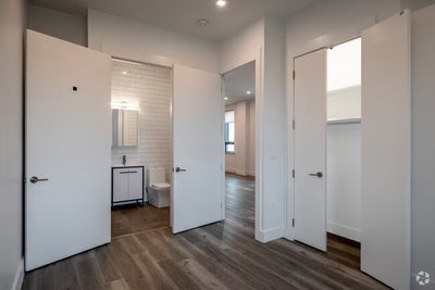 2 bed 2 bath Main Photo