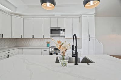 Furnished Bedroom | Utilities Incl | Private Bath Main Photo