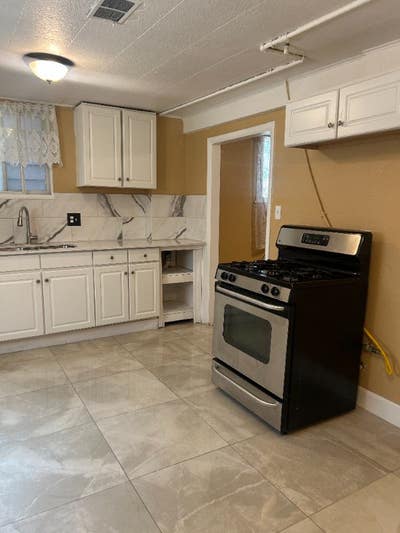 4519 Cook St Main Photo