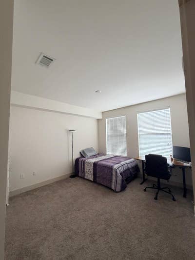 Private Room + Private Bath Available in Charlotte Main Photo