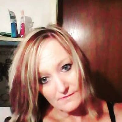 Room for rent for me and Phoebe kitter cat.   Main Photo