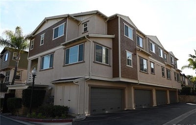 Private Room near Claremont Village! Main Photo