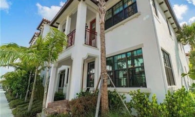Private Bedroom with en-suite Bathroom  Main Photo