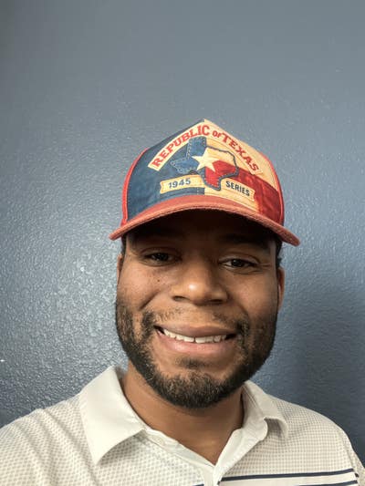 Room wanted in Oceanside, CA Main Photo