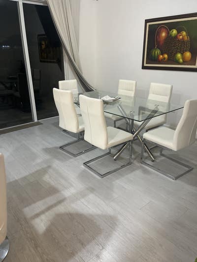 Beautiful single-family townhome 1400 ft.² private Main Photo