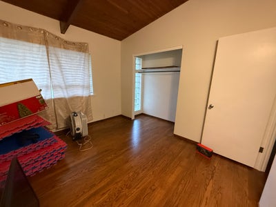 Roommate wanted Main Photo