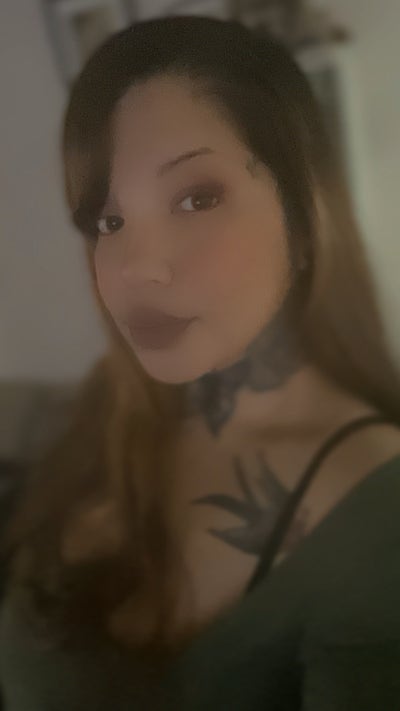 31 year old woman looking for room in LA now Main Photo