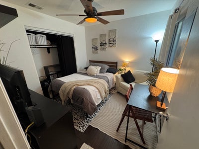 Furnished room in a safe gated community Main Photo