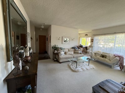 Mstr Bdrm for Rent/Pvt Bath - 6 Blks from Beach Main Photo