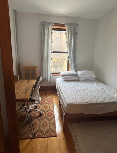 Beautiful room in spacious second floor apartment  Main Photo