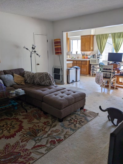 Spacious Bed & Private Bath 7 Blks from the Beach  Main Photo