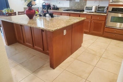 Large private room for rent Main Photo