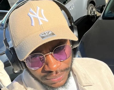 Student looking for a room in Santa Clarita Main Photo