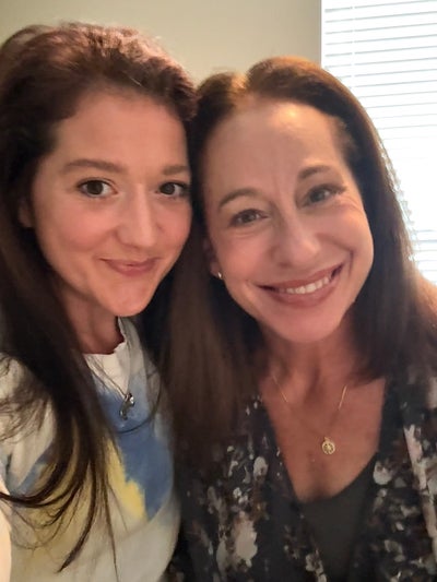 We need a 3rd roommate! Female professionals. Main Photo