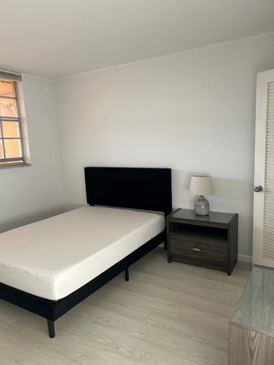 Lovely room and private bath available Main Photo