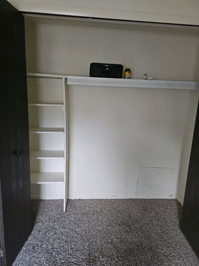 Room for rent  Main Photo