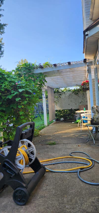 A very beautiful house to share Main Photo