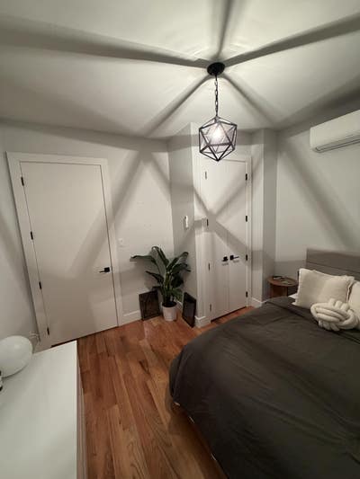 2BR/1 BATH apartment in Ridgewood  Main Photo