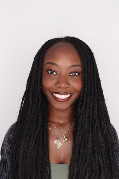 Student looking for a room in Burbank area Main Photo