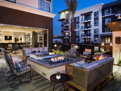 Private Room w/ Private Bathroom  Main Photo