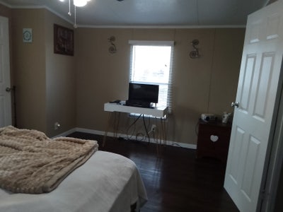 Large Room for Rent  Main Photo