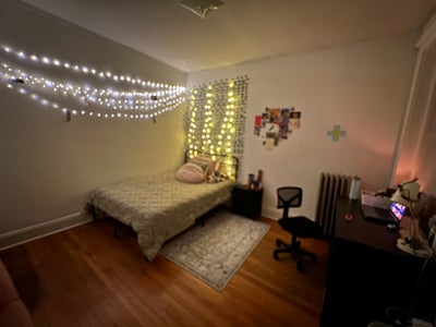 Room Available  Main Photo