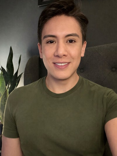 Looking for Room or Studio Main Photo