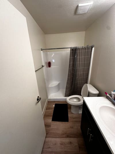 Master Bed w/ Private Bath – $550 All-In, Tempe Main Photo