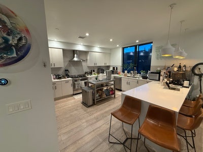 Elite Executive home in Venice furnished turnkey Main Photo