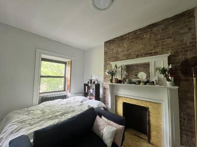 Entire Studio Sublet w/ in unit W/D - No Roommate! Main Photo