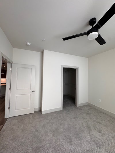 Moving to CLT?🏠 Main Photo