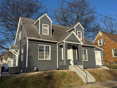 Somewhere between Boujee and Charming  Main Photo