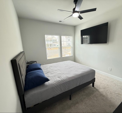 Furnished Oak Suite_$_Utilities Included_Private  Main Photo