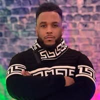 Room wanted in Houston Main Photo