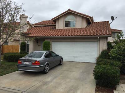 Large Room for Rent Available Now! Main Photo