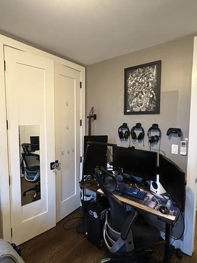 3 bedroom/2 bath apartment in Ridgewood Main Photo