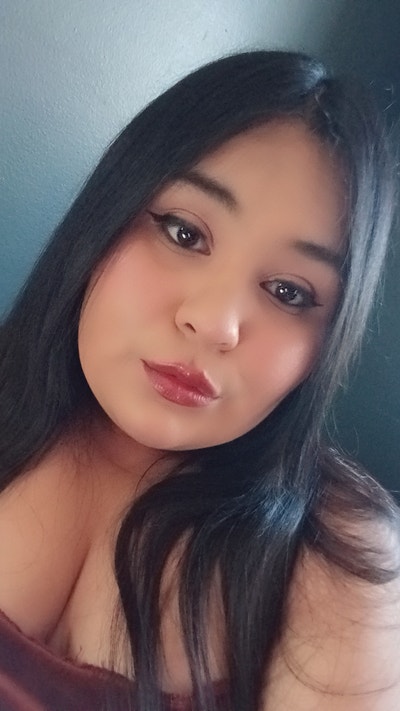 Female looking for a room in Anaheim ASAP Main Photo