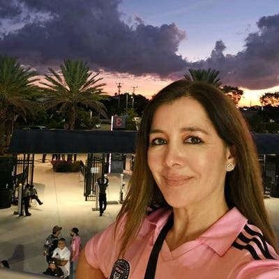 Room wanted in Doral, Miami-Dade County, FL Main Photo