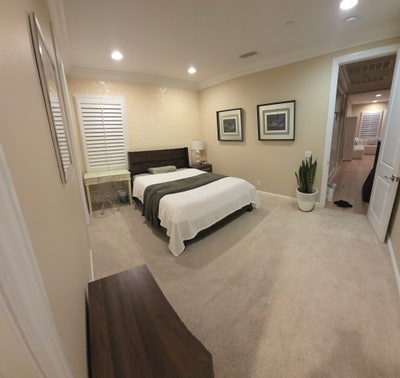 Large Bedroom Available for Rent in Lake Forest CA Main Photo