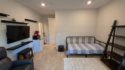 Furnished Private Suite in Serrano Summit  Main Photo