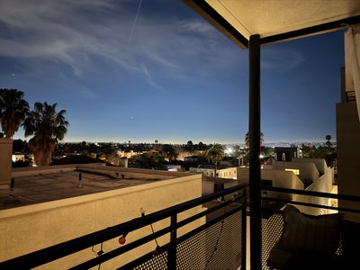 Corner Unit Sanctuary with Views! Main Photo