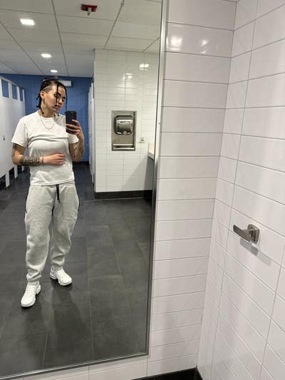 Room wanted in Long Island City, Queens, NY Main Photo