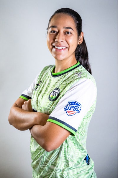 Room wanted in Van Nuys, Los Angeles, CA Main Photo