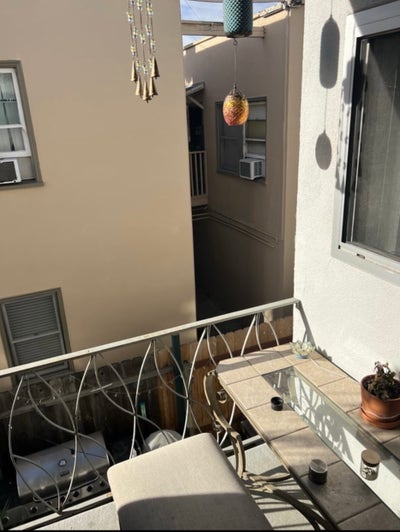2br - Cozy Apartment (looking for 1 housemate) (Do Main Photo