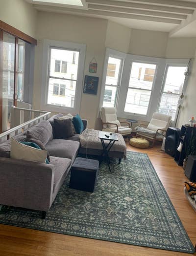 Room for rent in spacious North Beach apartment Main Photo