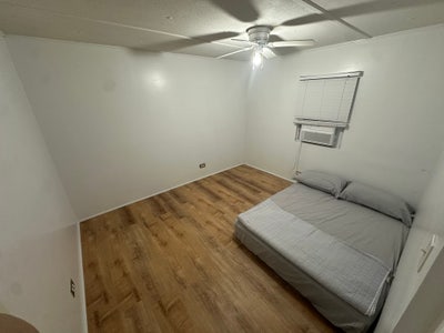 Room for rent Main Photo