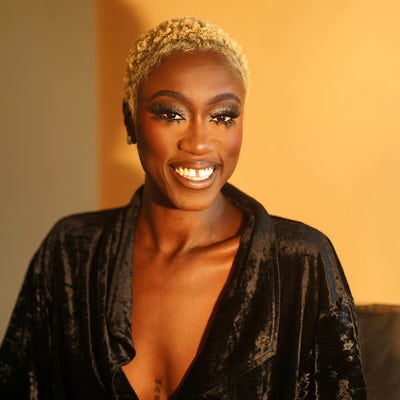 Room wanted in Houston Main Photo