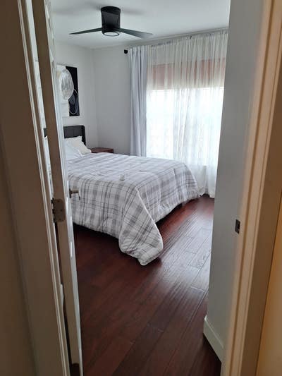 Room for rent Main Photo