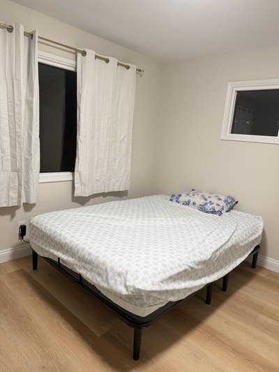 Room for Rent – Northridge  Private room availabl. Main Photo