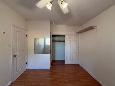 Room for Rent  Main Photo